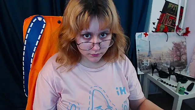 Snapshot of Judith_hypnosiss chatting on July 2026 09:33:01 AM Judith hypnosiss online show from July 2026 09:33:01 AM