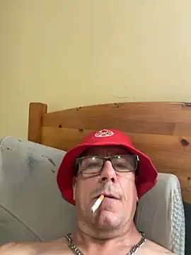 Snapshot of Dicklegend2245 chatting on June 2026 05:07:01 PM Dicklegend2245 online show from June 2026 05:07:01 PM