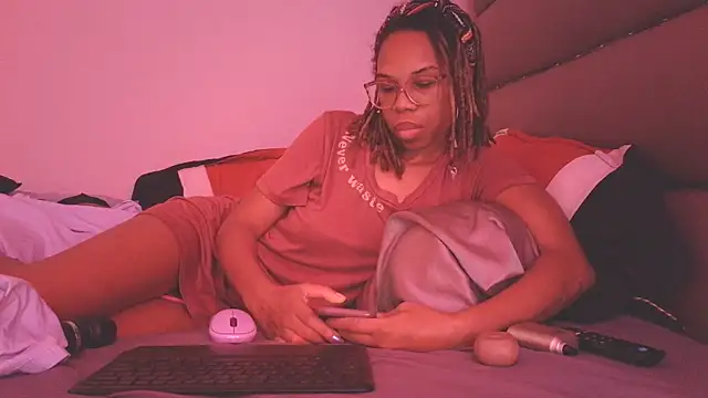 Opal Rainbow online show from April 2026 04:18:01 PM