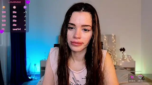 Snapshot of Little_cuti1e chatting on July 2026 07:55:02 AM Little cuti1e online show from July 2026 07:55:02 AM