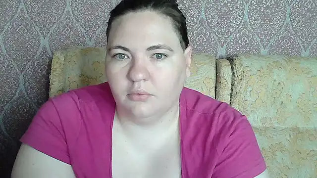Snapshot of LizaDixon chatting on June 2026 05:54:02 AM LizaDixon online show from June 2026 05:54:02 AM