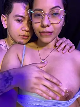 Snapshot of ColombianSexyCouple_ chatting on July 2026 12:47:01 PM ColombianSexyCouple online show from July 2026 12:47:01 PM