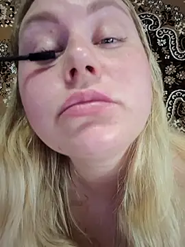 Snapshot of Sunshine-Lina chatting on July 2026 02:13:02 PM Sunshine-Lina online show from July 2026 02:13:02 PM