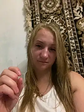 Snapshot of Emilia_ki chatting on June 2026 08:43:02 PM Emilia ki online show from June 2026 08:43:02 PM