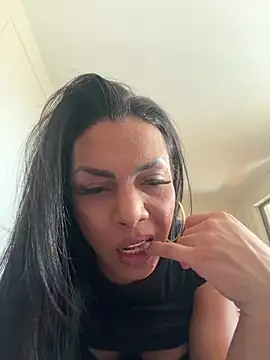 Snapshot of latinasexydoll chatting on June 2026 11:01:02 AM latinasexydoll online show from June 2026 11:01:02 AM
