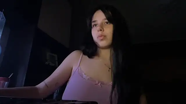Snapshot of Secret_Vanilla_ chatting on July 2026 08:44:01 PM Secret Vanilla online show from July 2026 08:44:01 PM
