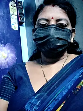 Snapshot of shanthi_telugu99 chatting on August 2026 11:14:01 PM shanthi telugu99 online show from August 2026 11:14:01 PM