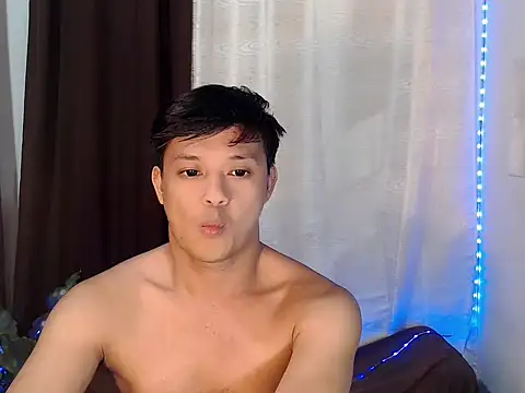 Snapshot of kingdomcum96 chatting on June 2026 10:24:01 PM kingdomcum96 online show from June 2026 10:24:01 PM