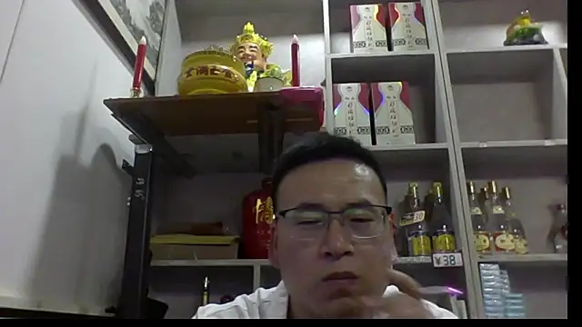 Snapshot of xiaoma-- chatting on June 2026 03:37:02 AM xiaoma-- online show from June 2026 03:37:02 AM