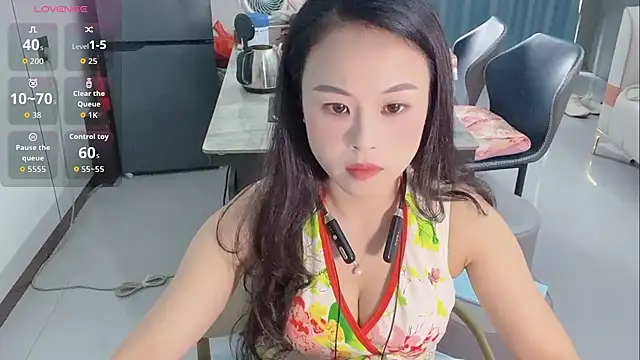 Snapshot of Miduo-baby chatting on July 2026 03:49:01 AM Miduo-baby online show from July 2026 03:49:01 AM