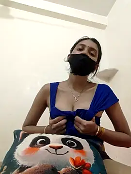 Snapshot of pooja_riya chatting on July 2026 07:23:02 AM pooja riya online show from July 2026 07:23:02 AM