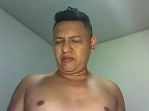 chriss pacheco online show from June 2026 06:35:01 AM