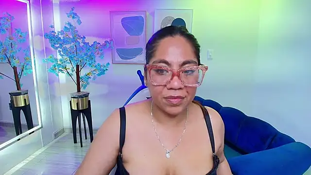 Silvana lane online show from August 2026 12:02:01 AM