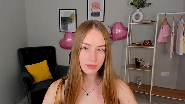 Snapshot of Mary_Bradley chatting on June 2026 01:53:02 PM Mary Bradley online show from June 2026 01:53:02 PM