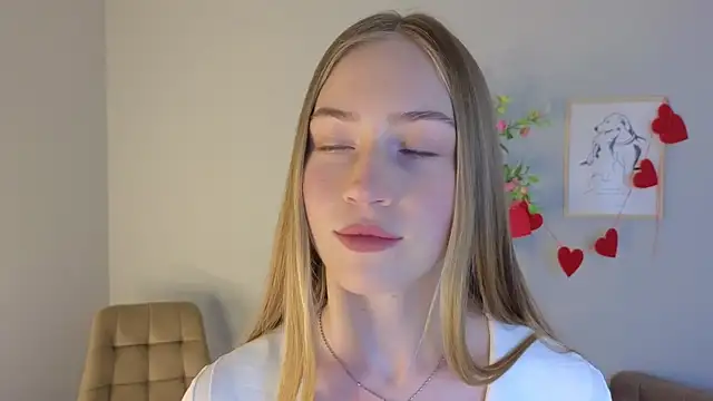 Snapshot of Mary_Bradley chatting on June 2026 10:19:02 AM Mary Bradley online show from June 2026 10:19:02 AM