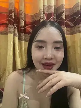 Snapshot of Lilyluta2000 chatting on August 2026 06:17:01 PM Lilyluta2000 online show from August 2026 06:17:01 PM