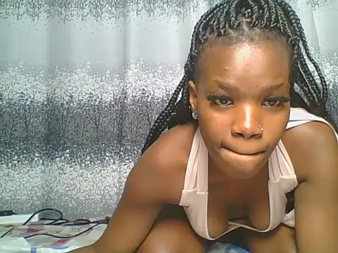 Zoe  3 online show from June 2026 06:45:01 PM