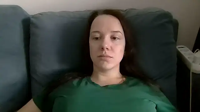 Snapshot of Nivella chatting on June 2026 10:21:01 AM Nivella online show from June 2026 10:21:01 AM