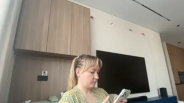 Dorielle online show from June 2026 06:29:02 AM