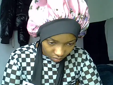 pretty jaz online show from June 2026 06:29:01 AM