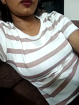 avii5 online show from July 2026 09:54:01 PM