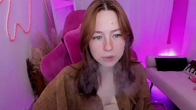 DamnWitchh online show from June 2026 08:31:01 AM