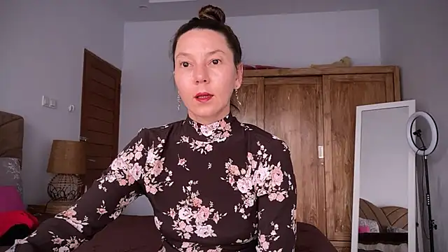 Snapshot of kittycat4you chatting on February 2025 06:48:01 AM kittycat4you online show from February 2025 06:48:01 AM