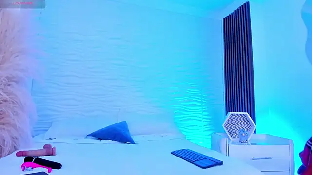 AylinLove  online show from July 2026 11:35:01 AM
