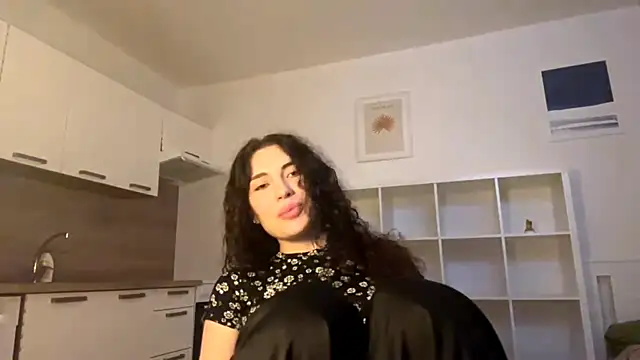 runawyin online show from July 2026 06:24:02 PM