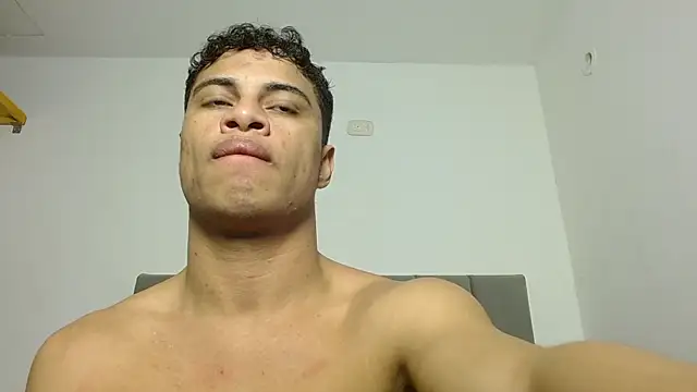Jose And Daniel online show from August 2026 04:47:01 AM
