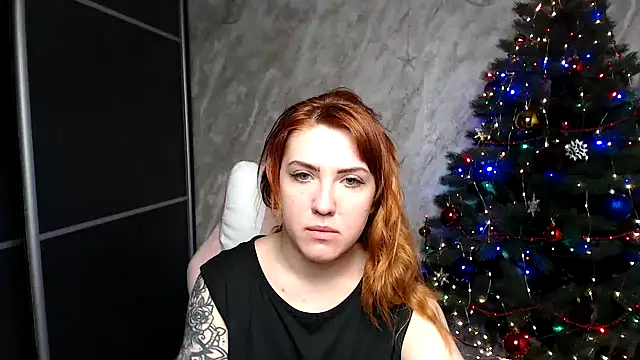 Reginasmilee online show from December 2025 01:55:02 AM