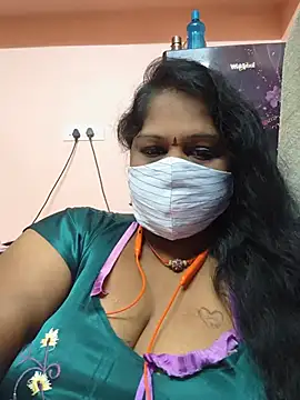 Snapshot of yalini1431 chatting on July 2026 07:51:02 PM yalini1431 online show from July 2026 07:51:02 PM