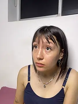 Snapshot of im_lizzy17 chatting on July 2026 09:01:02 AM im lizzy17 online show from July 2026 09:01:02 AM