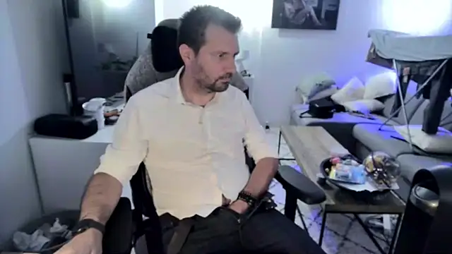Snapshot of pc92160 chatting on July 2026 03:19:02 PM pc92160 online show from July 2026 03:19:02 PM