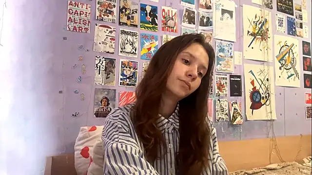 Snapshot of Lorackurt chatting on July 2026 07:43:01 AM Lorackurt online show from July 2026 07:43:01 AM