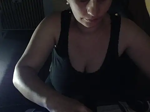 Snapshot of Alessiablue chatting on July 2026 10:03:01 PM Alessiablue online show from July 2026 10:03:01 PM