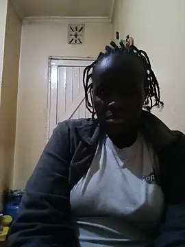 Chubbyblackgal online show from June 2026 07:47:01 PM