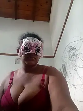 wildtulip0 online show from July 2026 06:27:01 AM