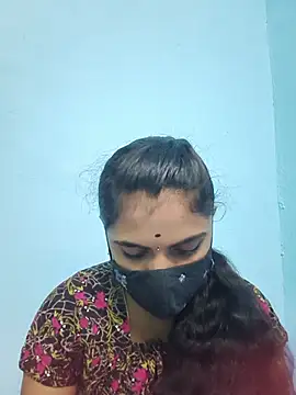 Snapshot of Megavarthinii chatting on July 2026 12:33:01 PM Megavarthinii online show from July 2026 12:33:01 PM