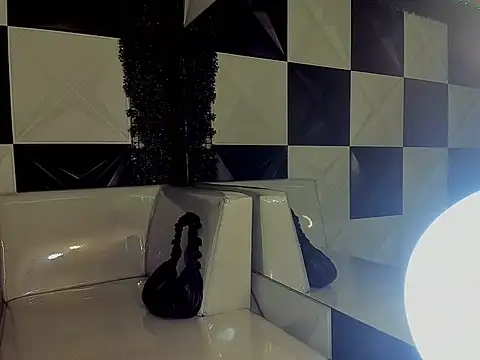 kitty queensex18 online show from June 2026 08:24:01 PM