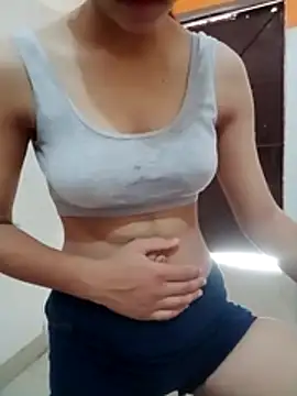 Snapshot of rashmihotstudent chatting on July 2026 04:40:01 AM rashmihotstudent online show from July 2026 04:40:01 AM