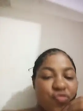 leslymau online show from July 2026 04:36:02 AM