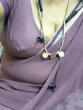 niki076 online show from June 2026 06:03:01 AM