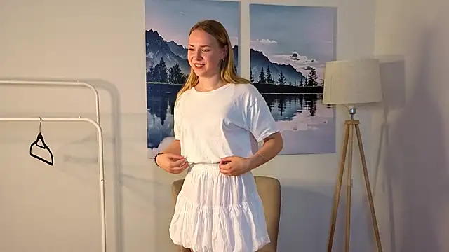 JennyRubiano online show from June 2026 04:41:02 AM