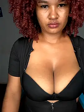 Leana25 online show from July 2026 04:11:01 PM