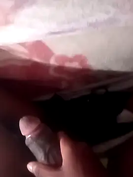 Cracky Gee online show from July 2026 11:14:02 PM