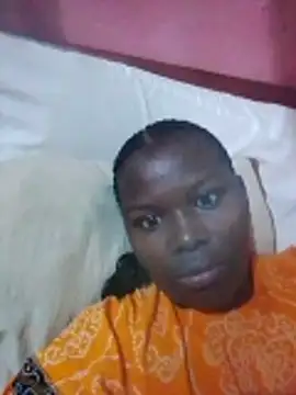 Snapshot of baby-laura chatting on June 2026 03:00:01 AM baby-laura online show from June 2026 03:00:01 AM