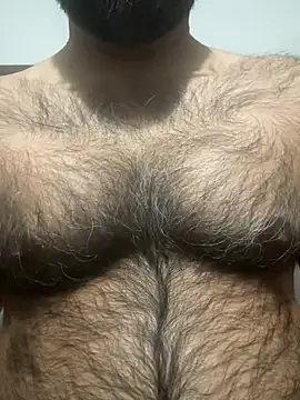 Snapshot of SatBull007 chatting on April 2026 06:23:02 PM SatBull007 online show from April 2026 06:23:02 PM