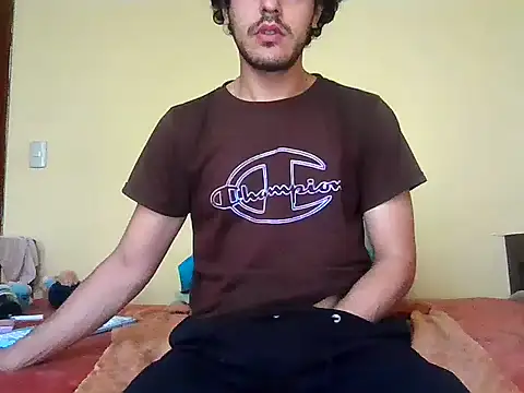 Snapshot of Hectorssuarez chatting on June 2026 09:21:02 PM Hectorssuarez online show from June 2026 09:21:02 PM