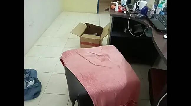 Snapshot of Danny1355 chatting on January 2025 07:21:02 AM Danny1355 online show from January 2025 07:21:02 AM